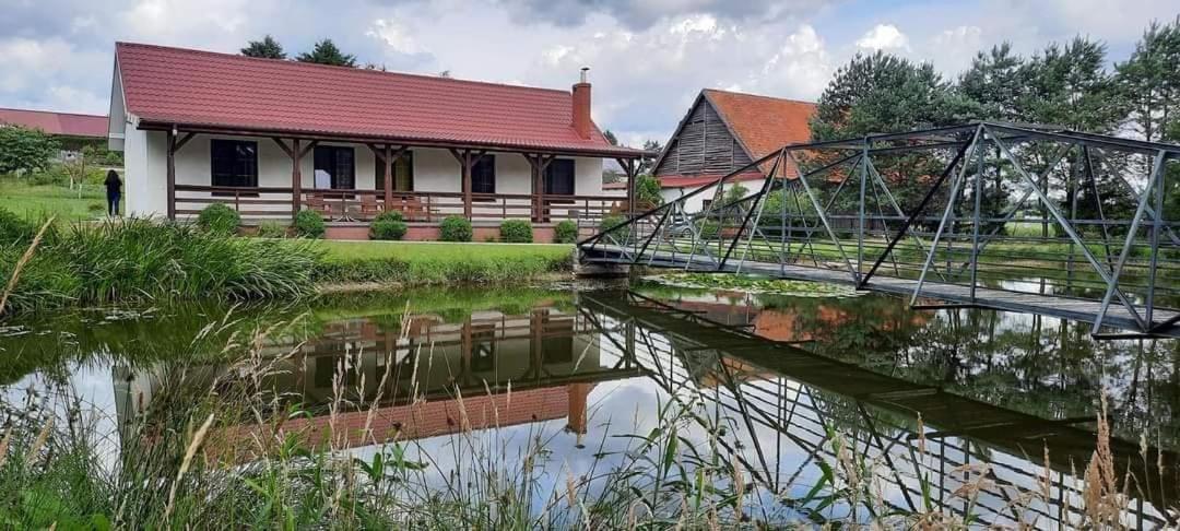 Villa Atr Rejnard Tadaj à Jedwabno Extérieur photo