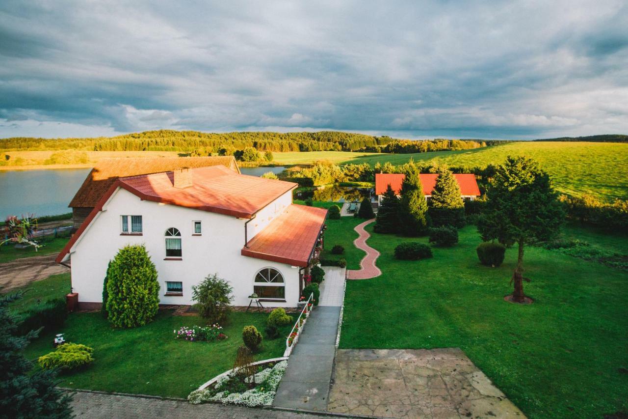 Villa Atr Rejnard Tadaj à Jedwabno Extérieur photo